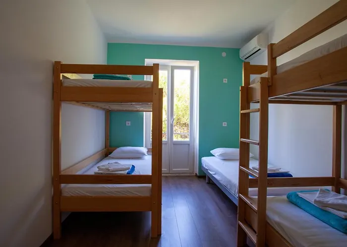 Trobenta In Oblak Albergue