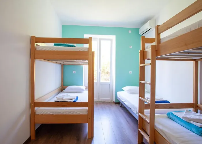 Trobenta In Oblak Albergue