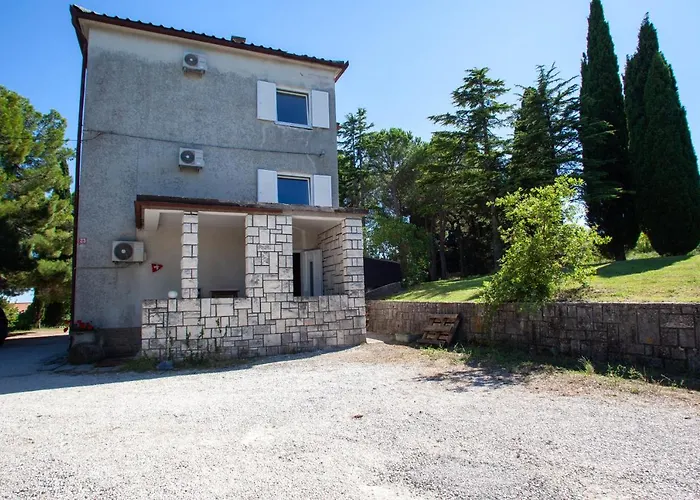 Albergue Trobenta In Oblak Portorož