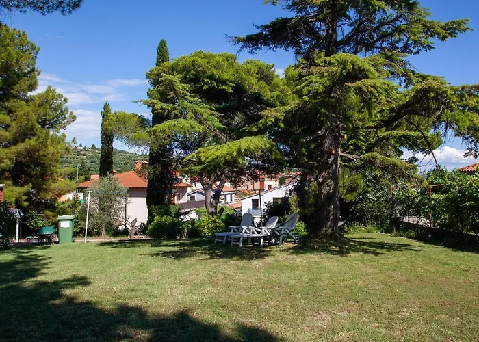 Albergue Trobenta In Oblak Portorož