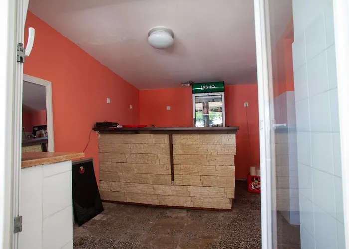 Albergue Trobenta In Oblak *