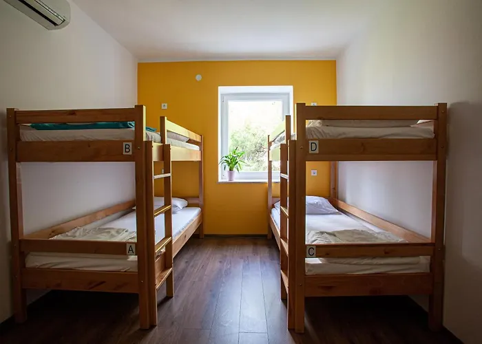 Trobenta In Oblak Hostel