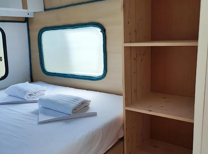 Trobenta In Oblak Hostel